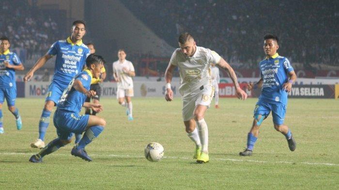 Linimasa Persib vs PSS Sleman Pertandingan yang Mengguncang Sepak Bola Indonesia