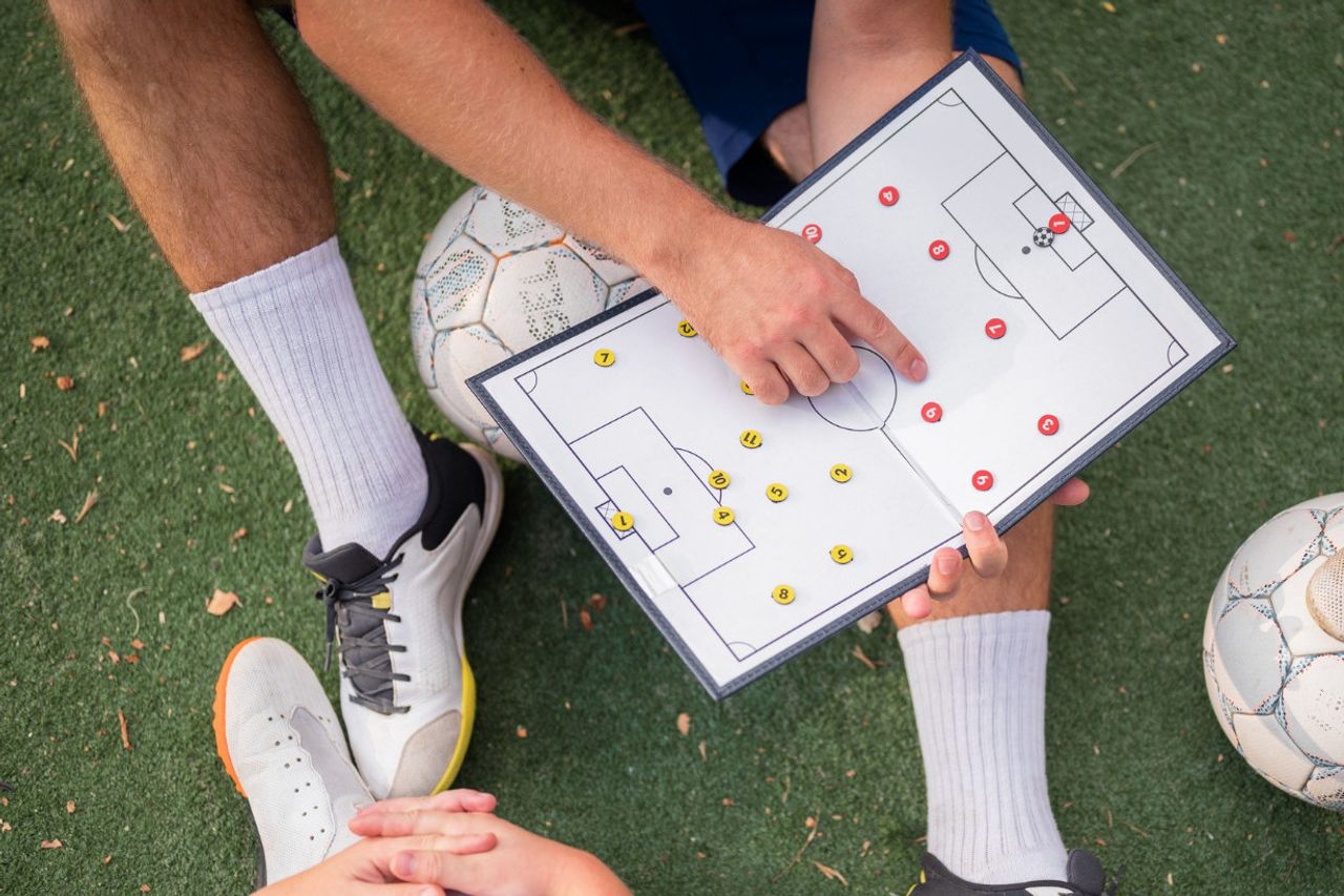 Tujuan Utama Permainan Sepak Bola Adalah